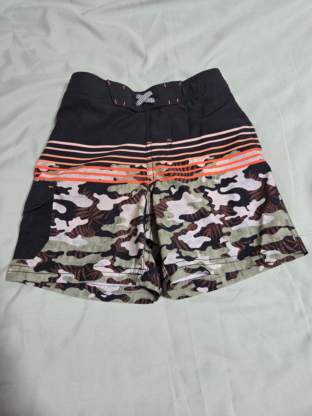 Wonder nation xs 4-5 boys camo swim trunks